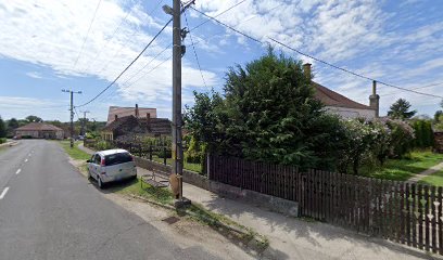 Zákány, vasútállomás bejárati út