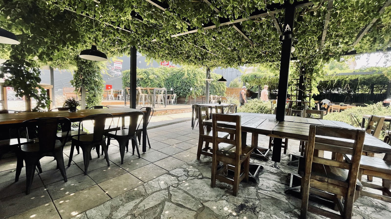 Garden Restaurant BBQ