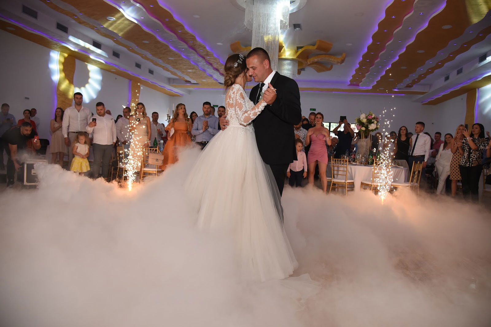 Happiness Event Centar