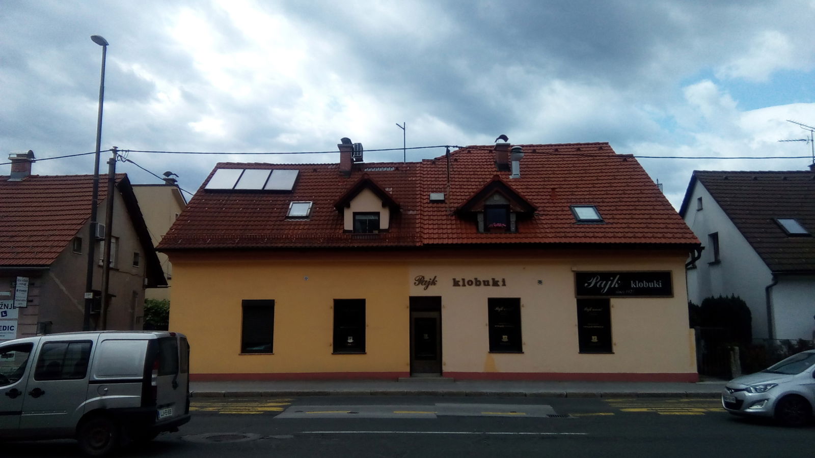 Pajk klobuki družba za proizvodnjo in trgovino d.o.o., Ljubljana