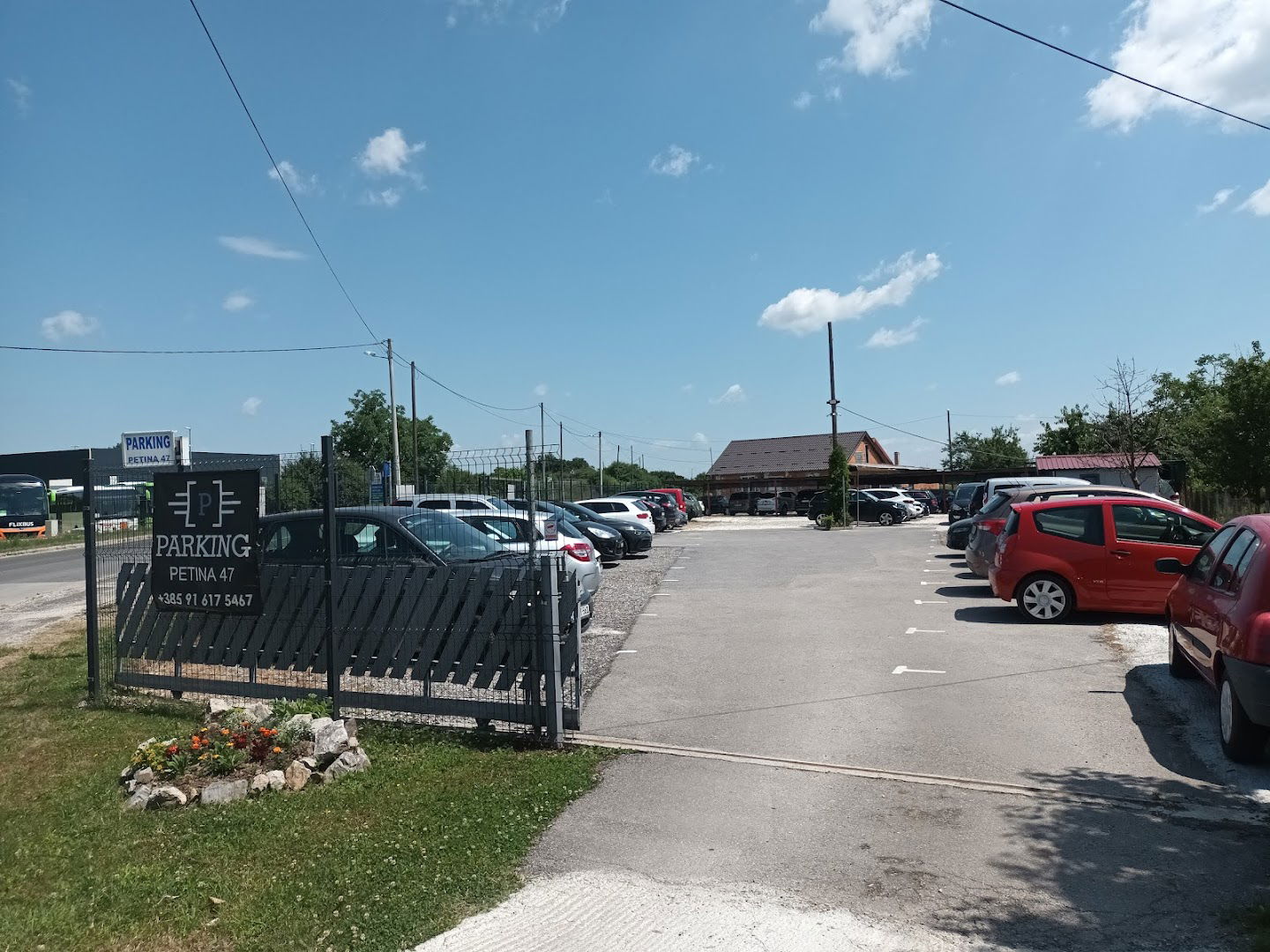 Parking Petina 47 - Parking Aerodrom Zagreb