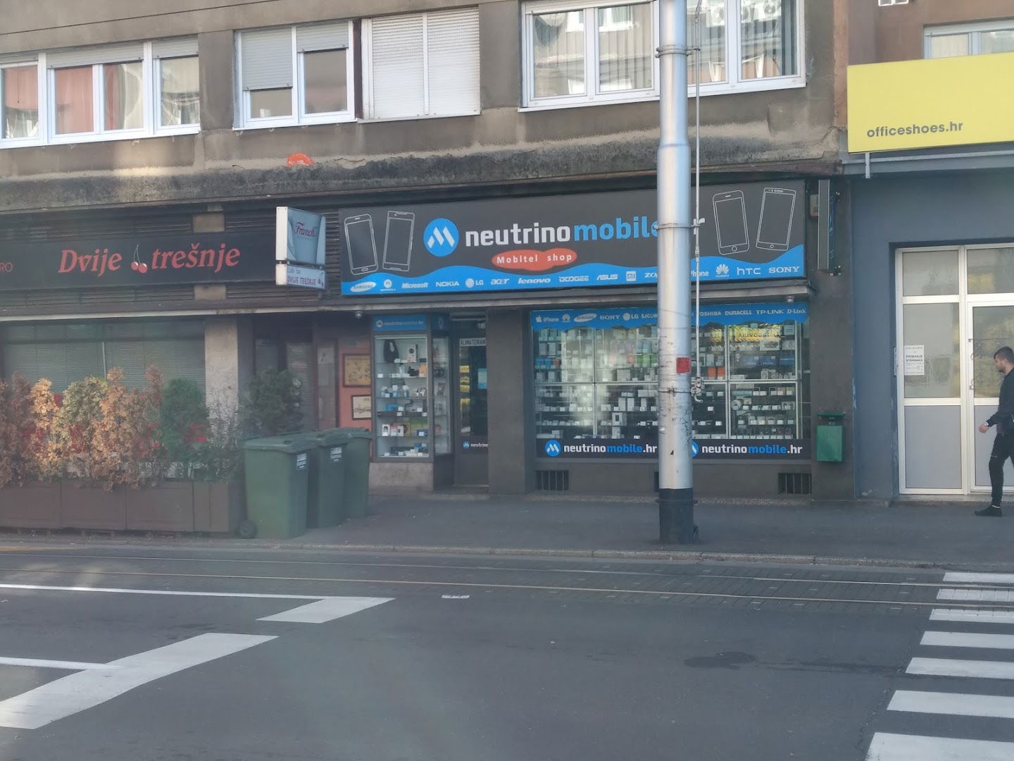 NeutrinoMobile Trešnjevka