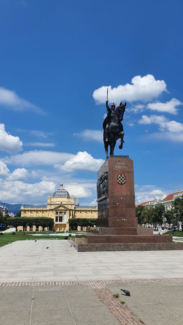 Monument To King Tomislav