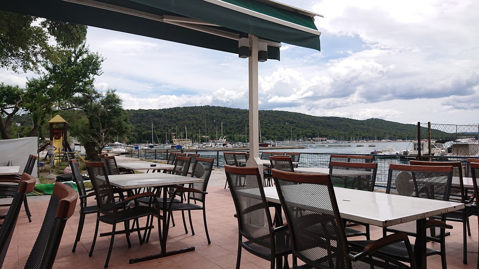 Stari Mornar Restaurant