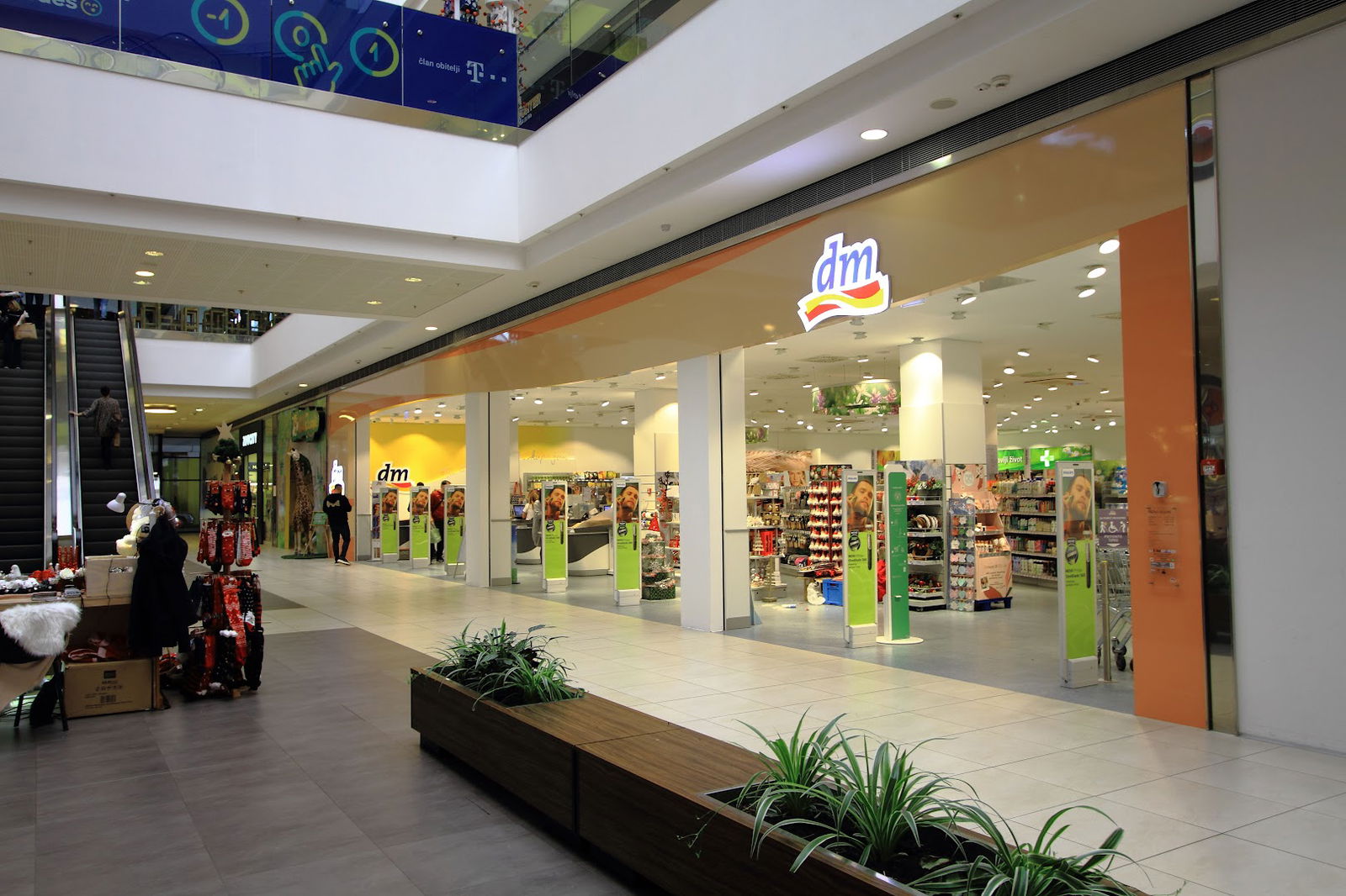 dm drogerie markt