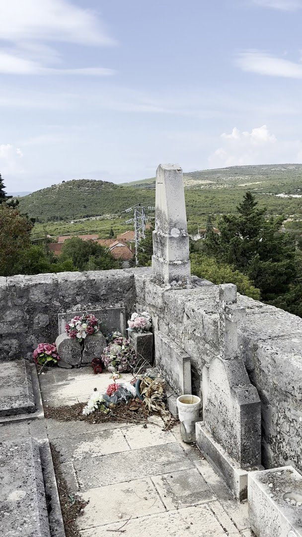 Gornji Humac cemetery