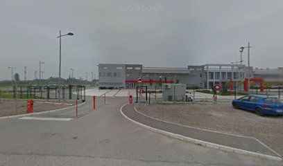 Спортски Центар