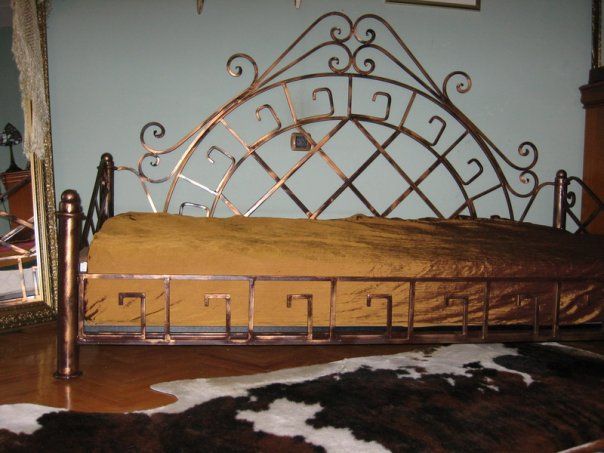 Bassiana - Kovano Gvožđe