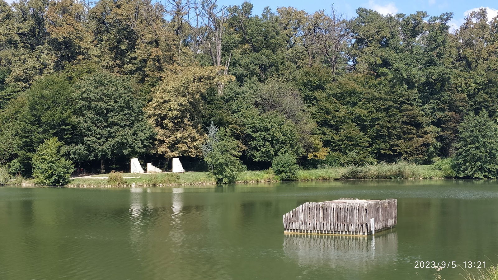 Poučna staza "Maksimirski starosjedioci"