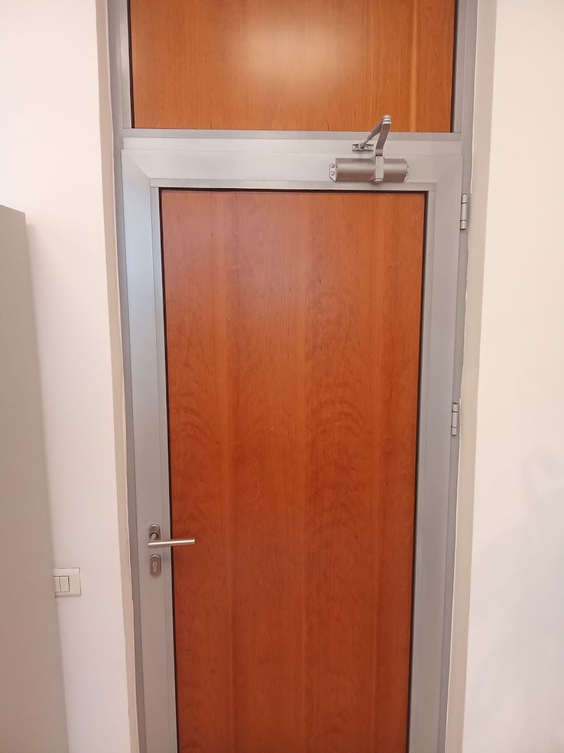 Bravar Zoran - MOBILNI BRAVAR BEOGRAD - HITNE INTERVENCIJE