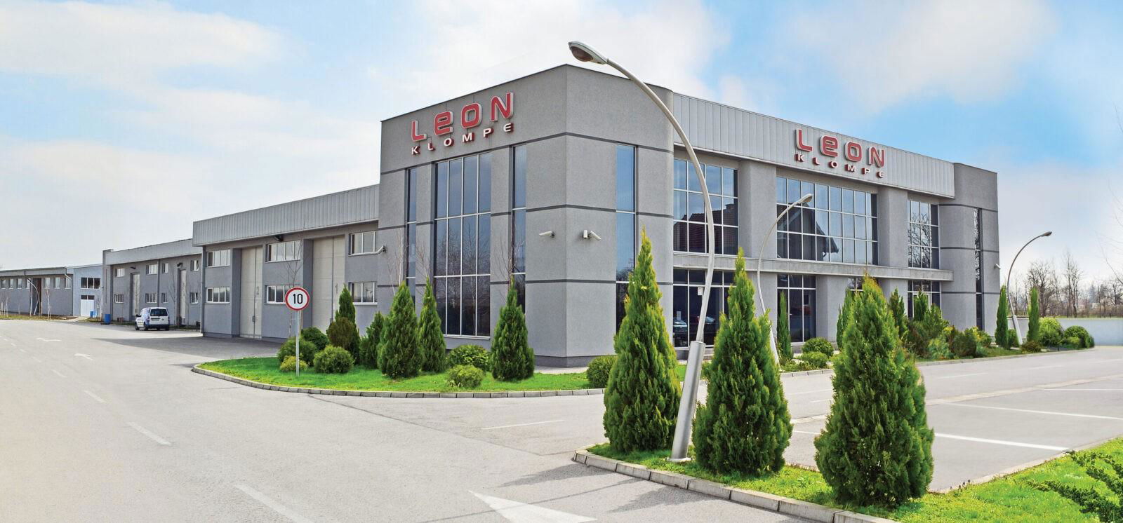 LEON Obuća, Proizvodnja