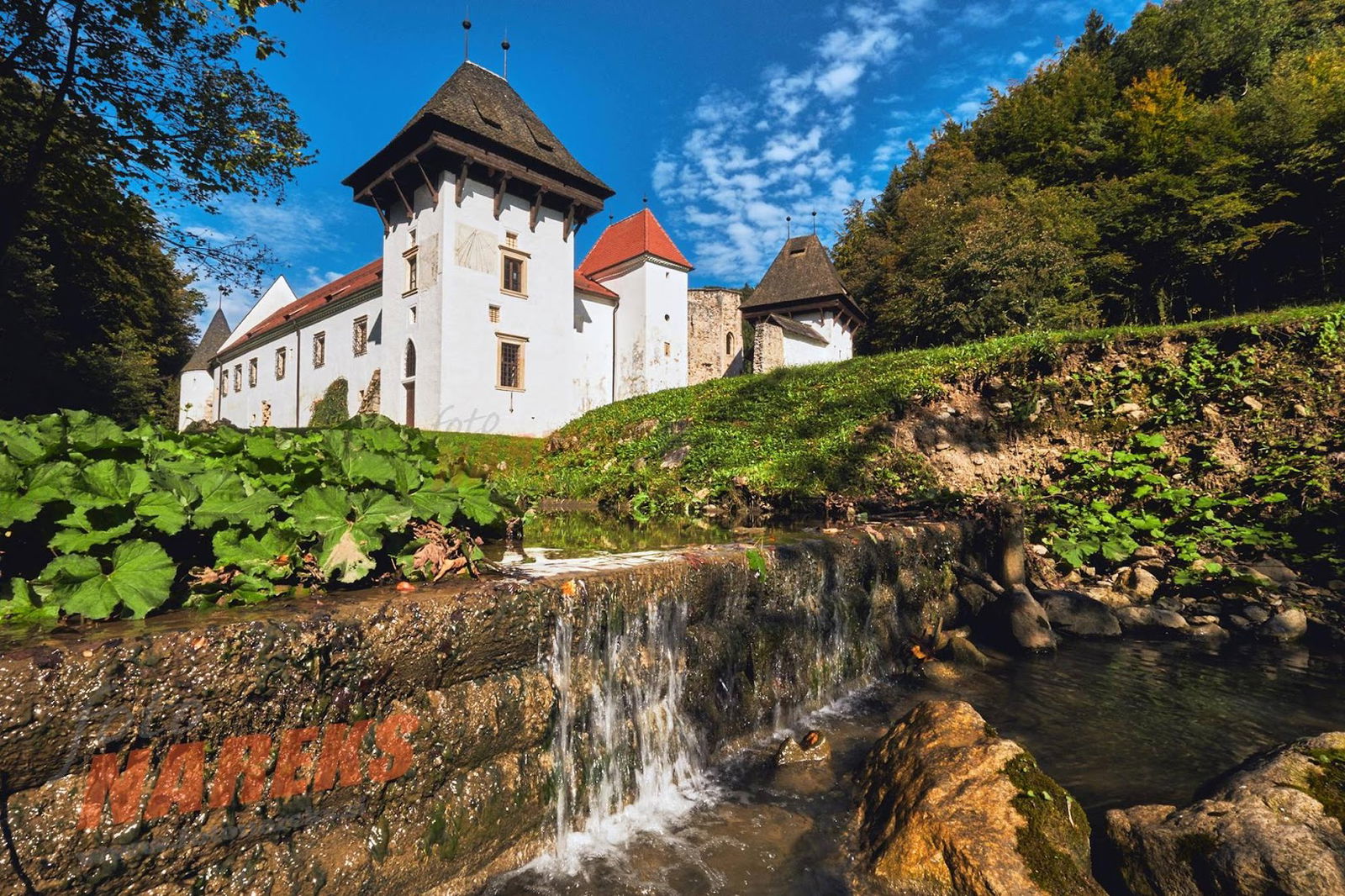 SPLOŠNA KNJIŽNICA SLOVENSKE KONJICE