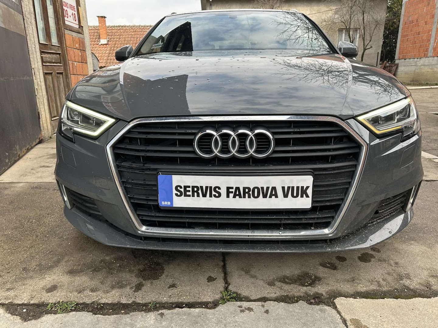 SERVIS FAROVA VUK