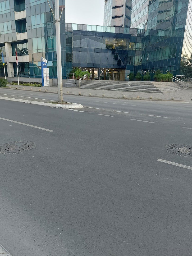 Delta Business Properties (Ex-Genex apartmani)