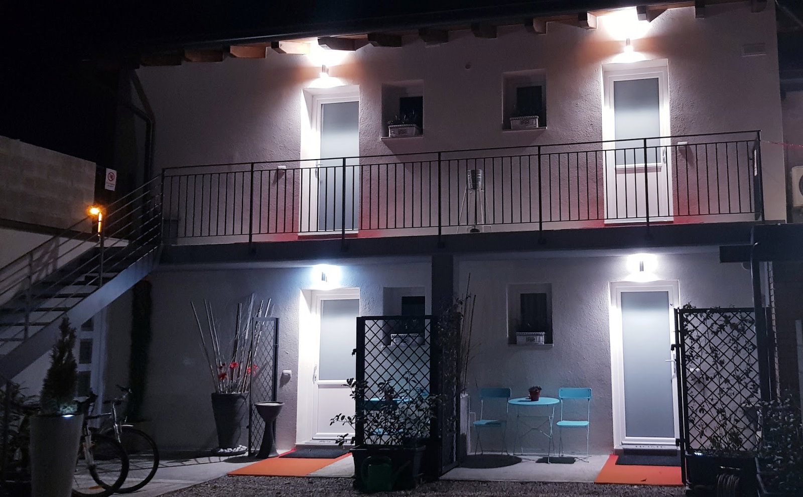 Maximilian Seven "Affittacamere" di Apostu Ana Maria