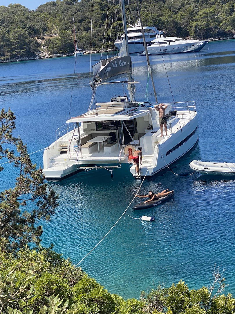 Dubrovnik Charters - Dream Yacht Worldwide