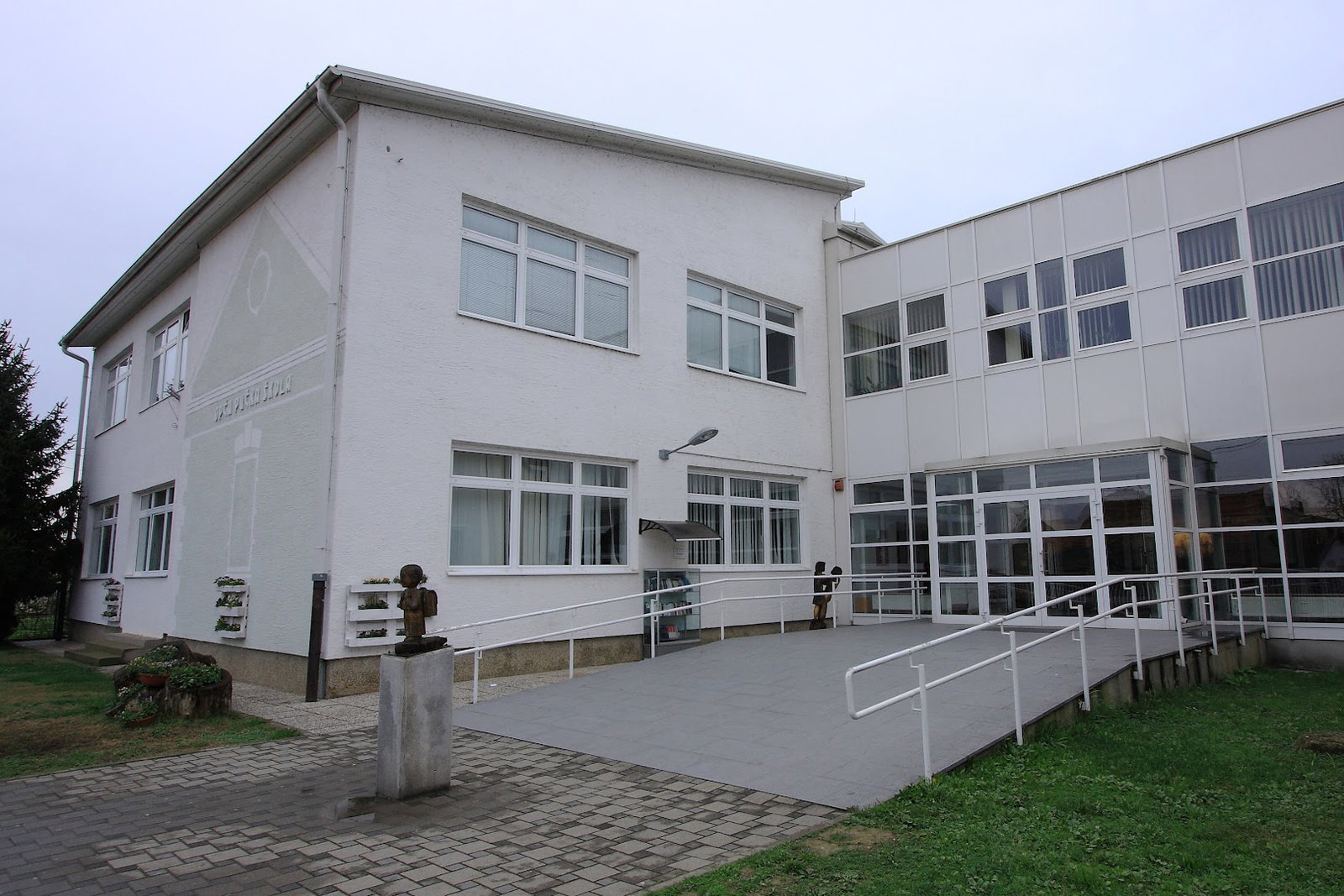 Osnovna škola Šćitarjevo