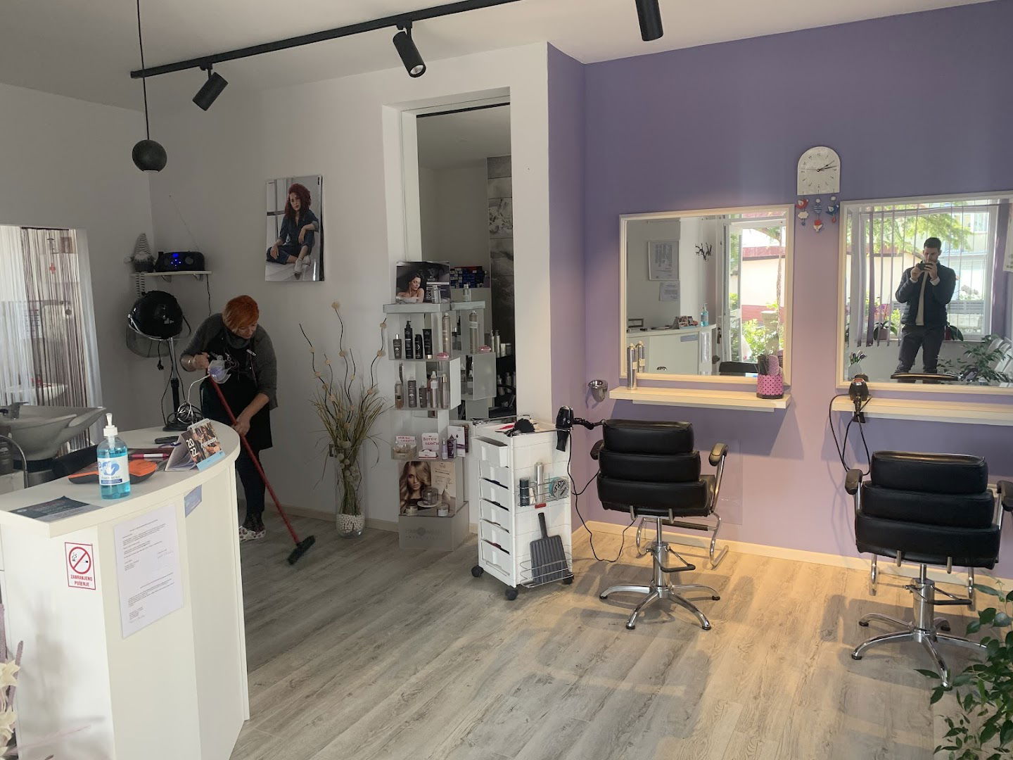 FRIZERSKI OBRT CHARME VL. KLAUDIA FRGAČIĆ