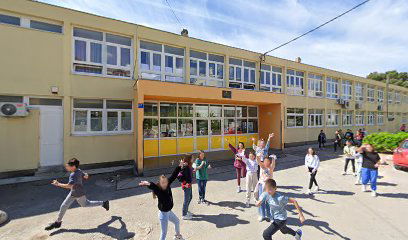 OSNOVNA ŠKOLA VJEKOSLAV PARAĆ SOLIN