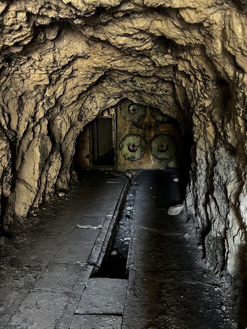 Zapovjedni centar Vela Glava