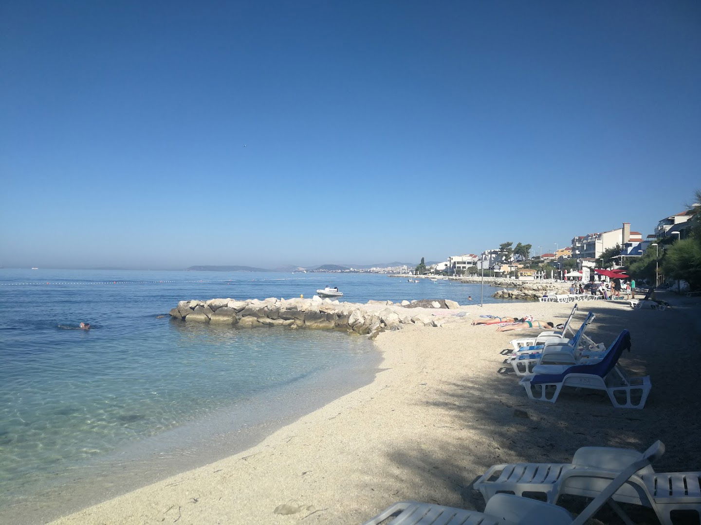 Apartments Ada beach house