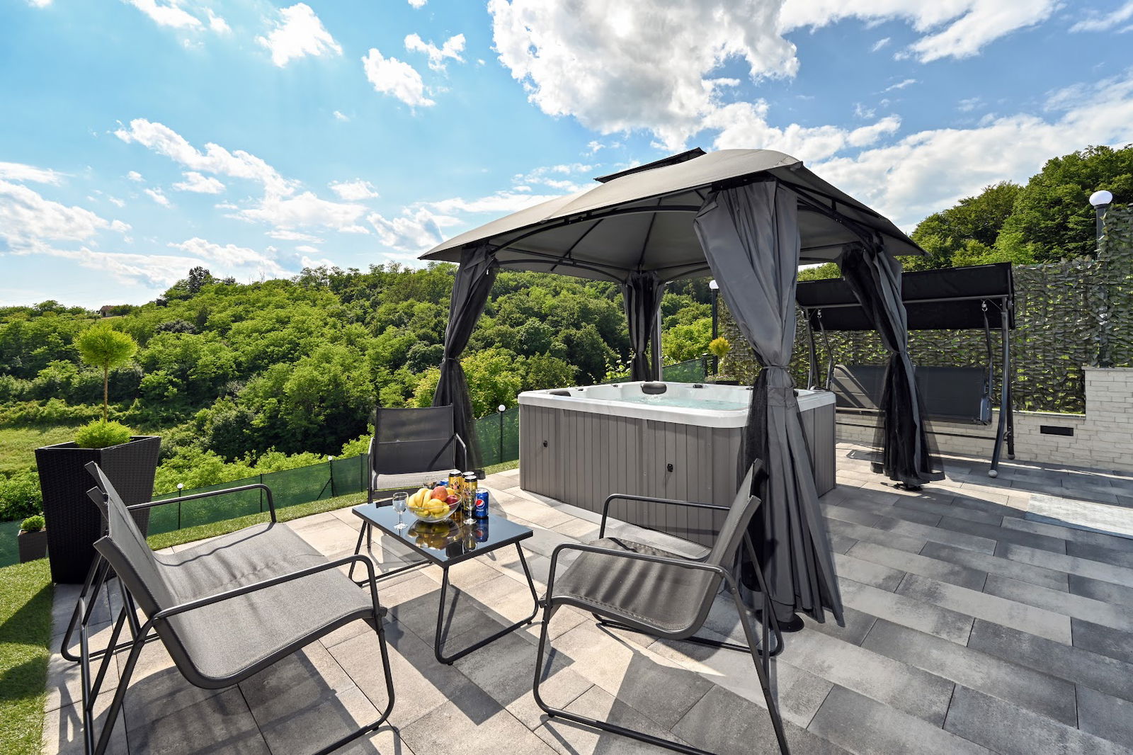 HOLIDAY HOUSE "DORA" CROATIA / Kuća za odmor "DORA" ***