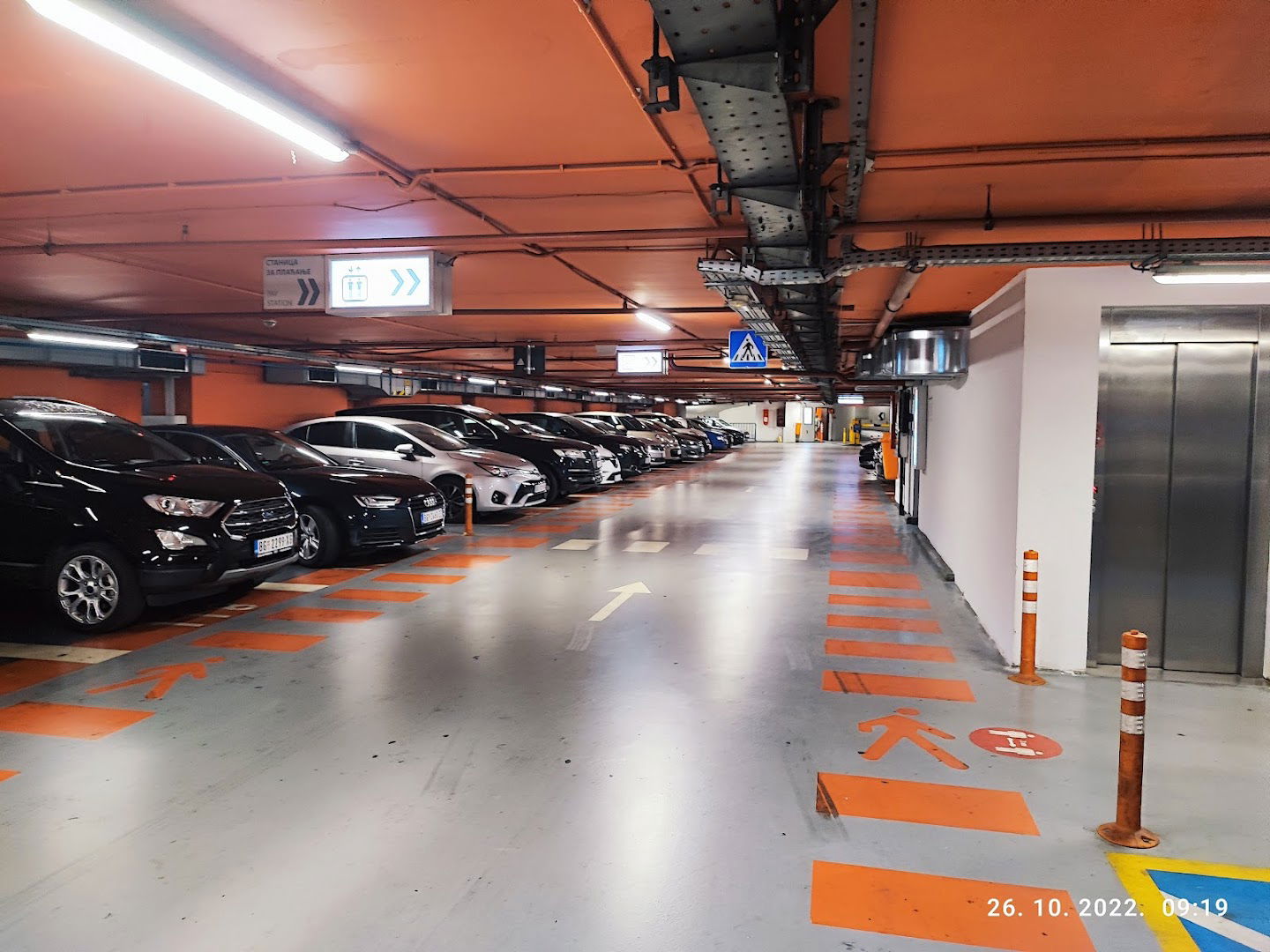 Garaža "Pionirski park"