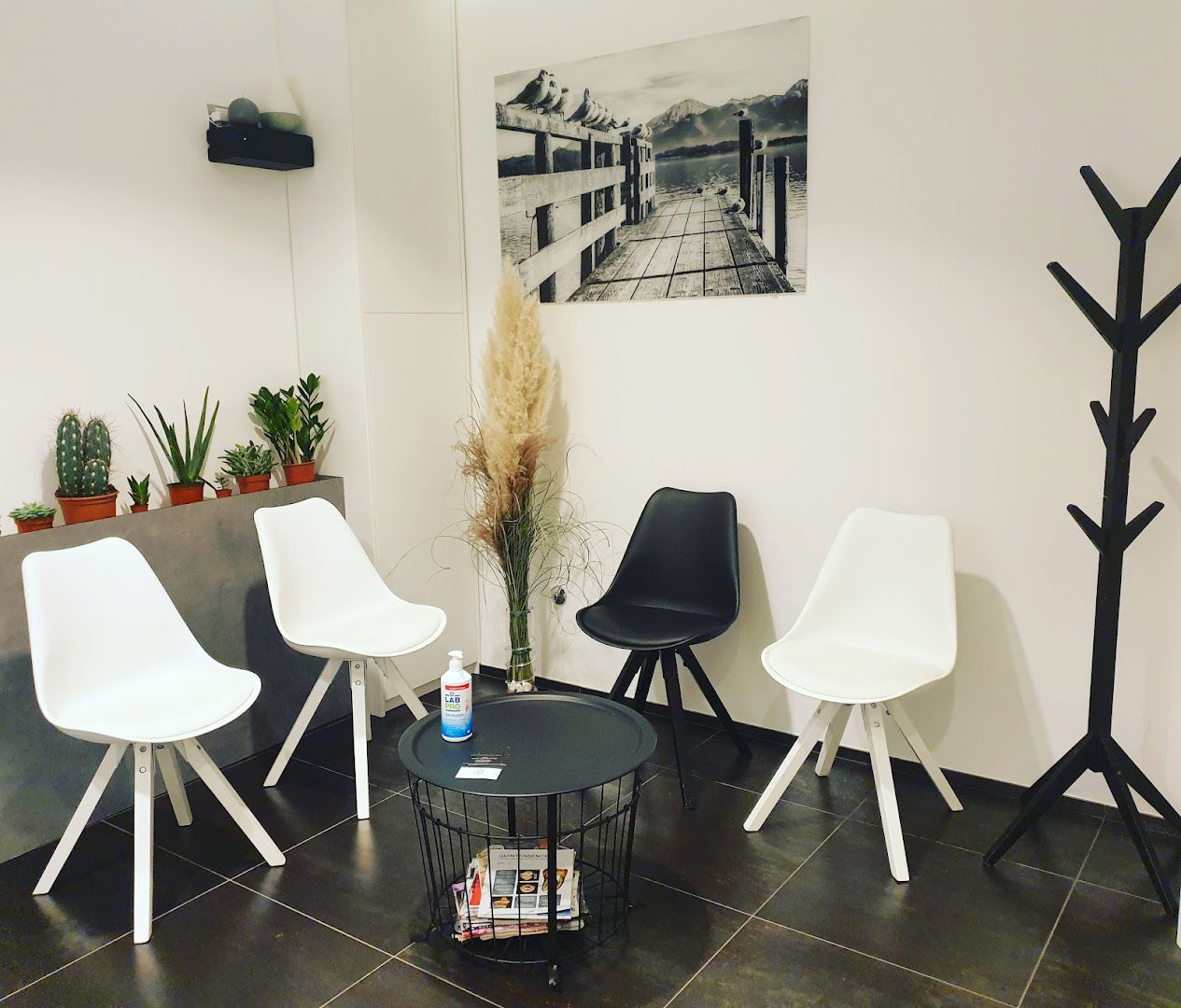 ORTHORADIN Specijalistička ordinacija dentalne medicine za ortodonciju Željka Pokupec Radin