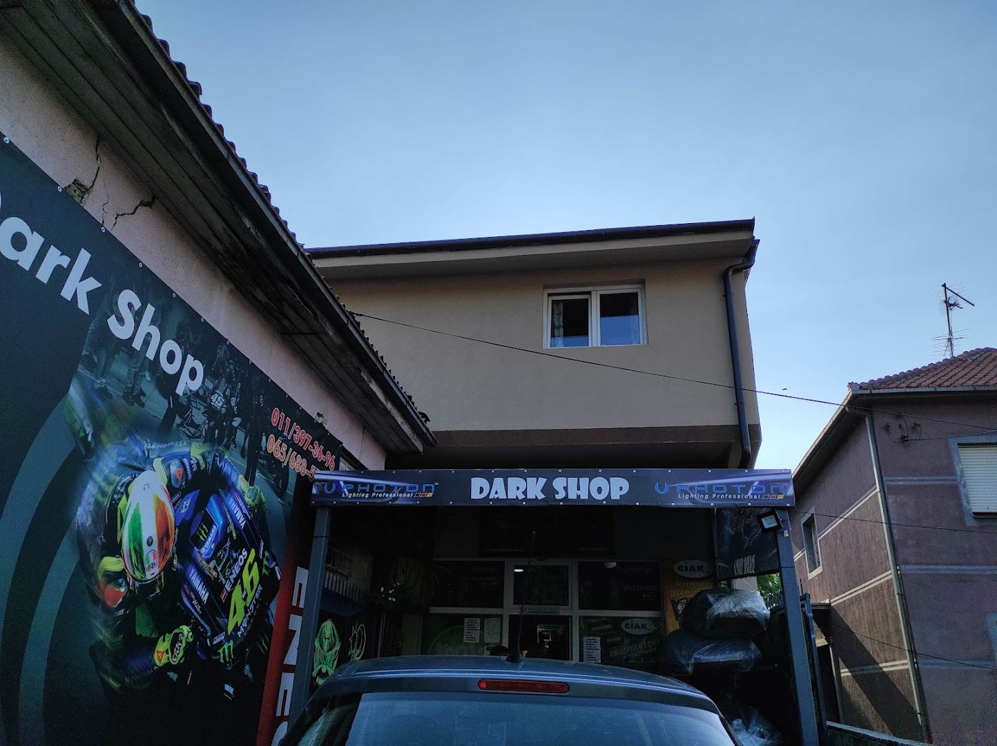 Dark Shop