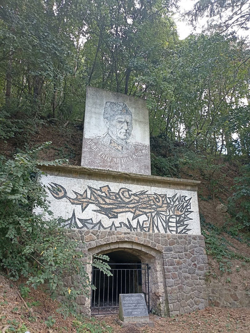 Спомен-обележје Каменолом