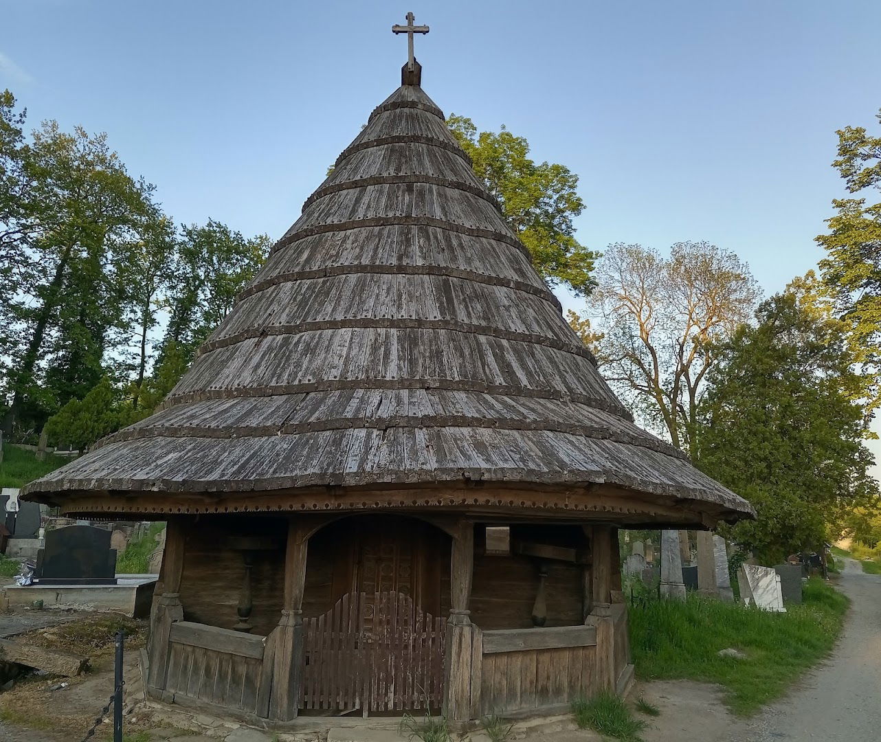 Црква Брвнара Арханђела Михаила