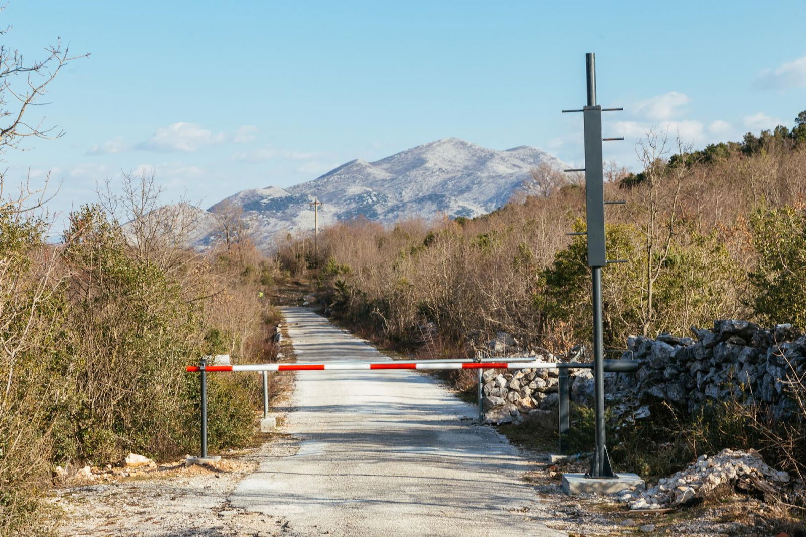 Ramp at the border crossing