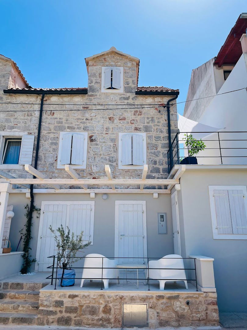 Apartments Jelsa 559