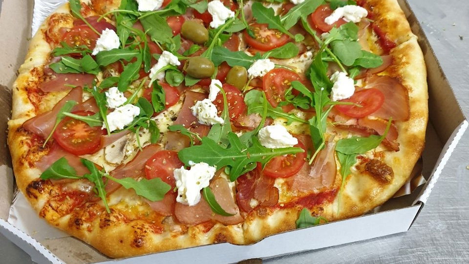 Pizzerija Ja&Majka (Pizze,Rostilj,Gyros(giros),sendvici,ketering,Dostava!