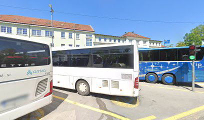 Avtobusni peron 23