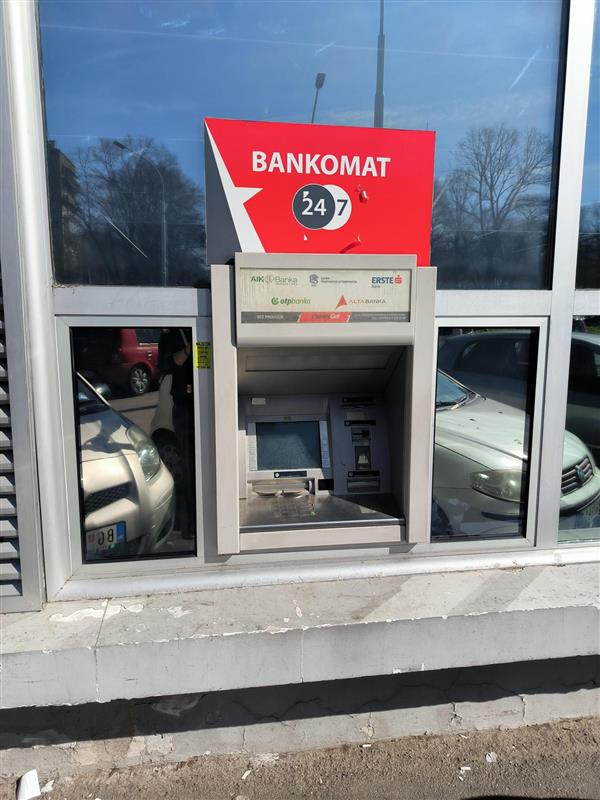 MoneyGet ATM