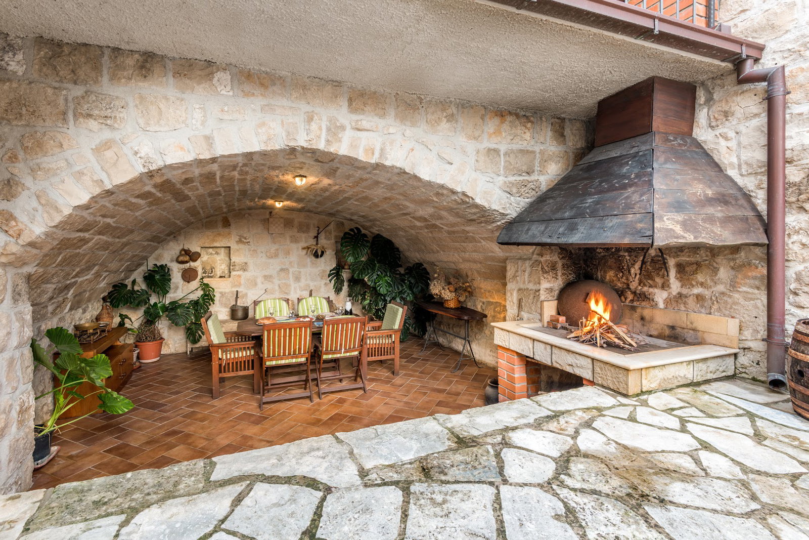 Apartment Kameni raj