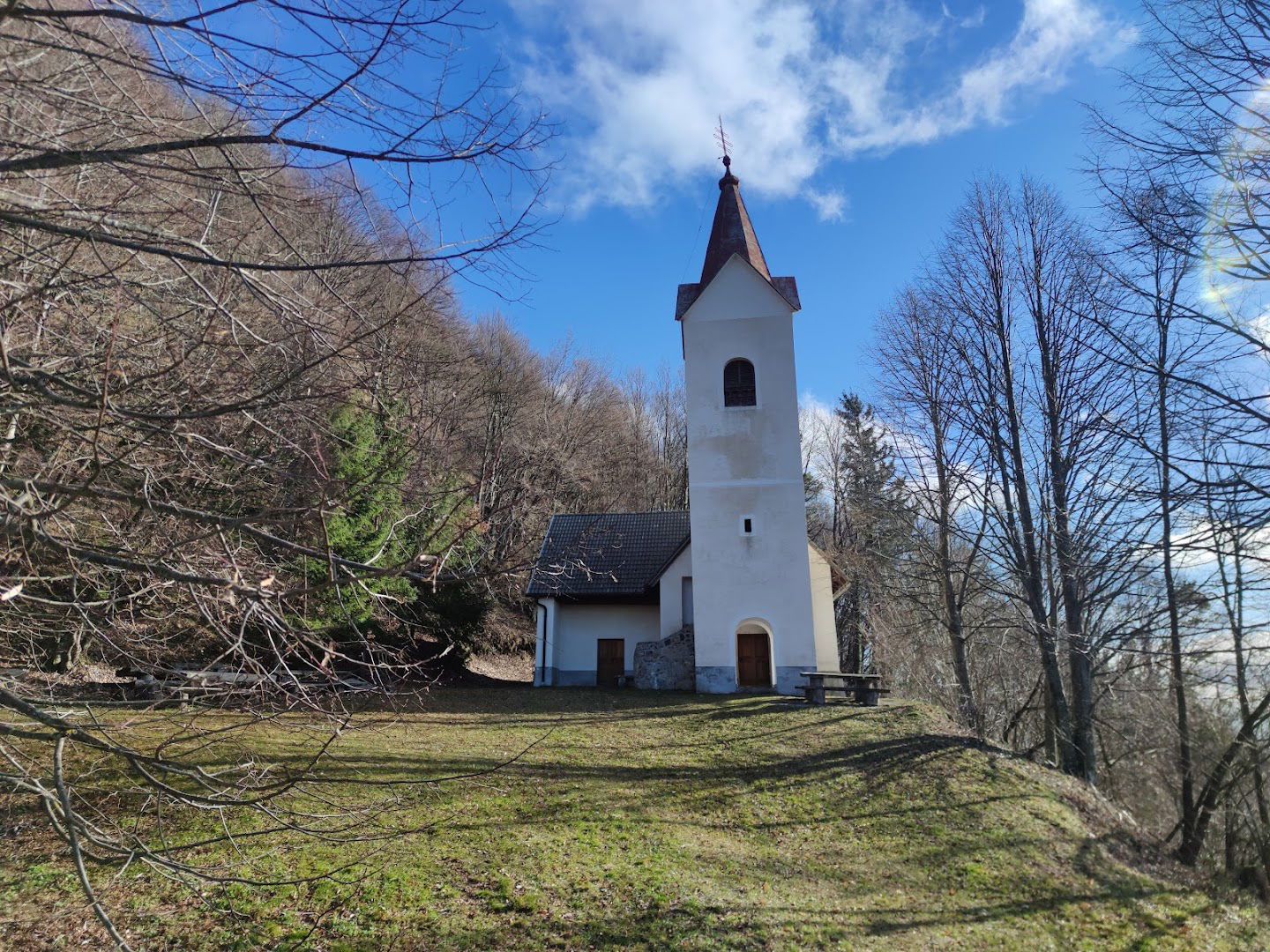 CERKEV SVETEGA JOŠTA