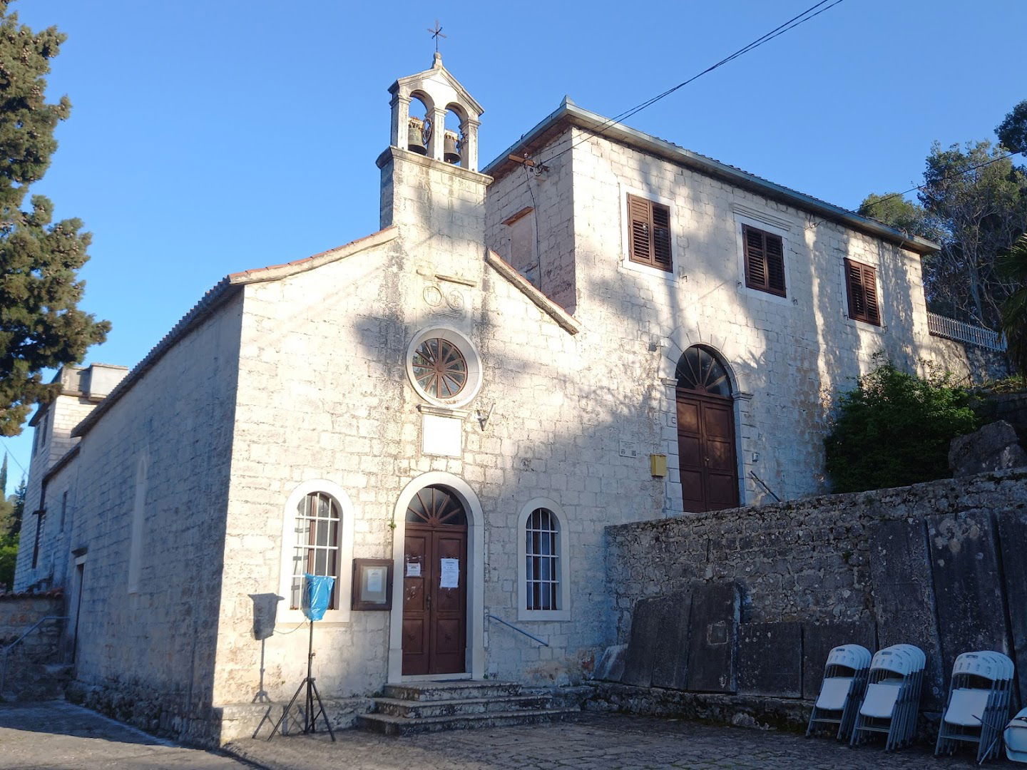 Crkva sv. Ante i samostan Drid