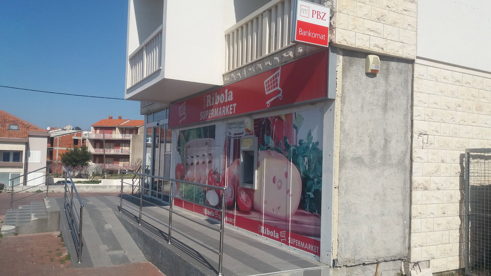 Ribola 12 Supermarket