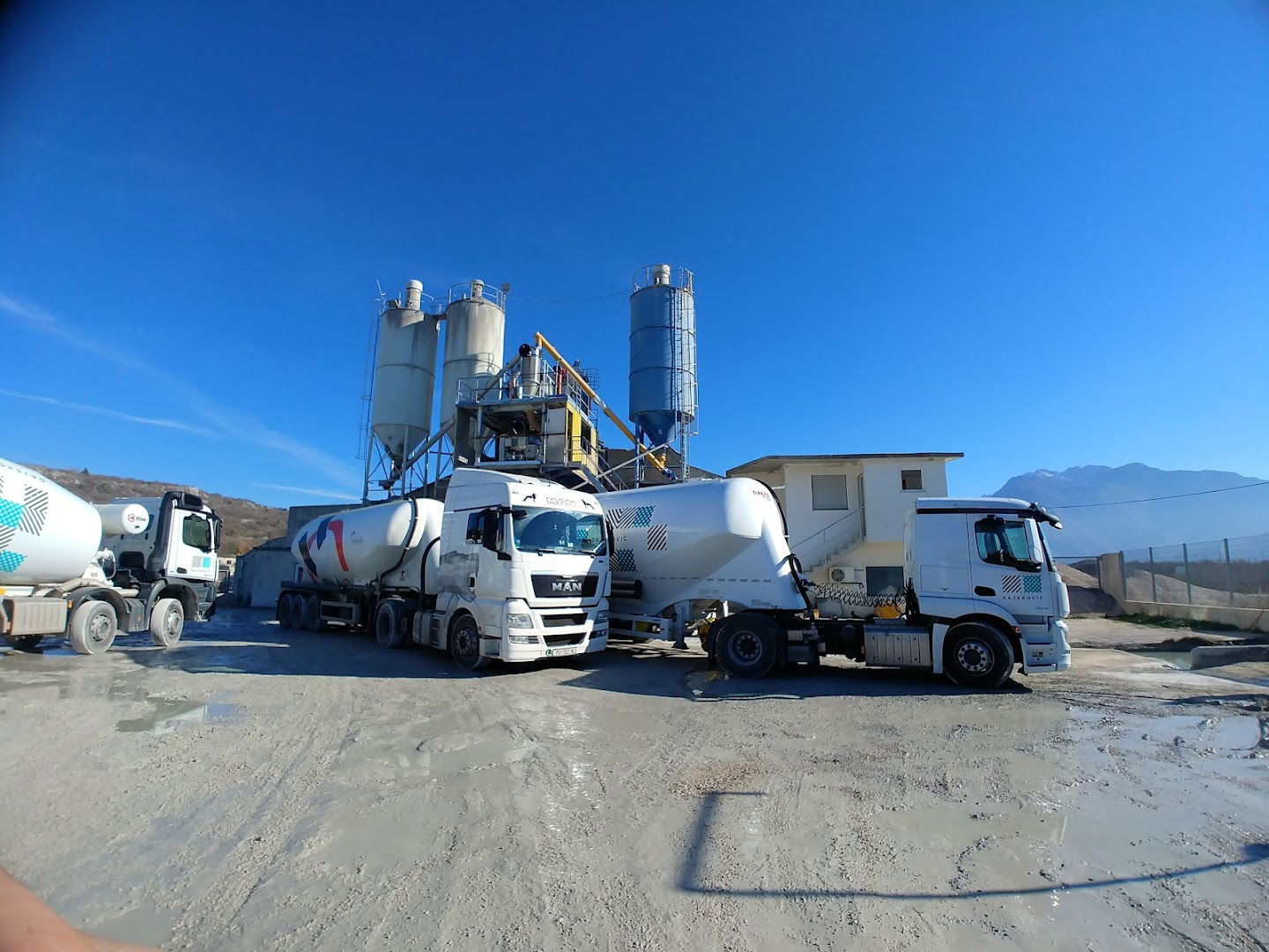 DAJAKOVIĆ - Betonara Šestanovac