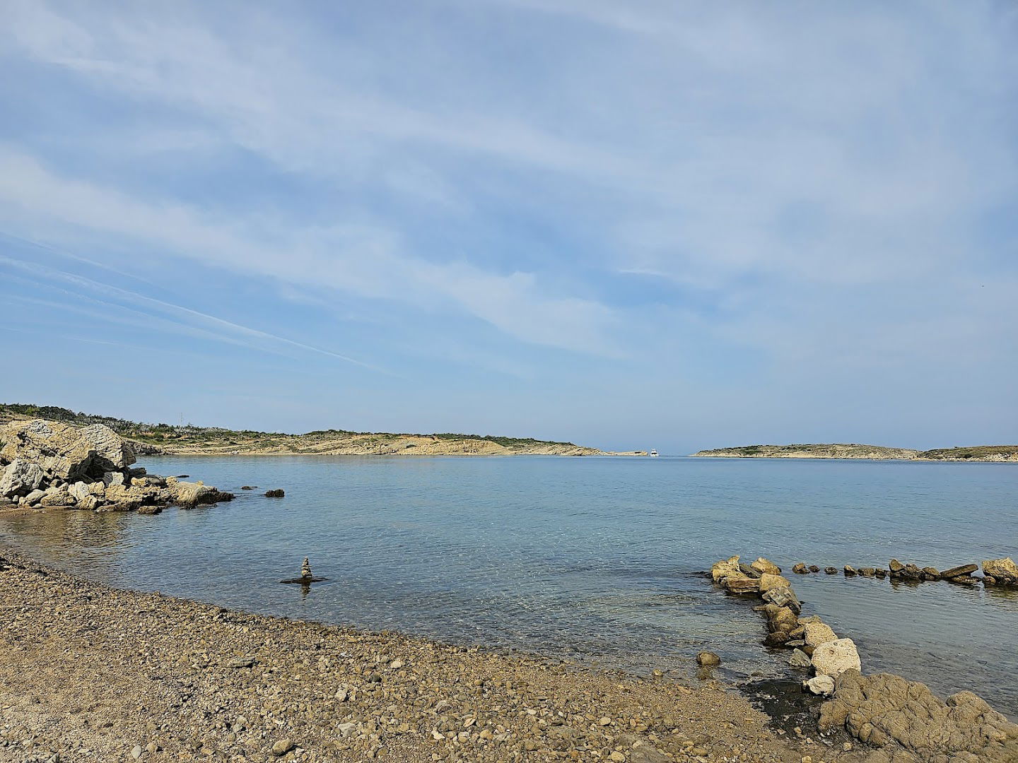 Plaža zad Školjić