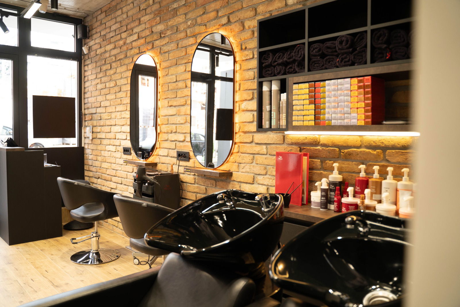 Salon Click Sunnyville