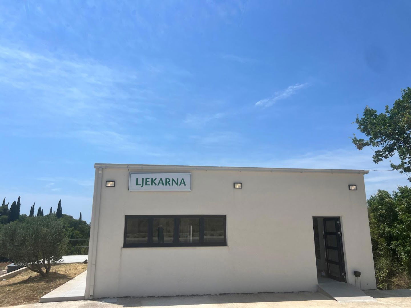 Ljekarna Kaštel Farm - Čilipi