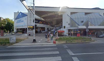 Zagrebačka banka bankomat