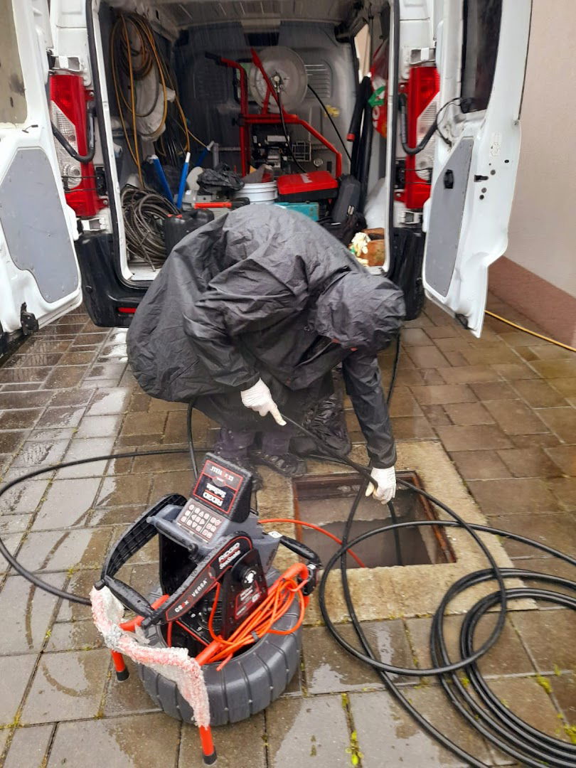 Odštopavanje odvoda Vodoekspres d.o.o.