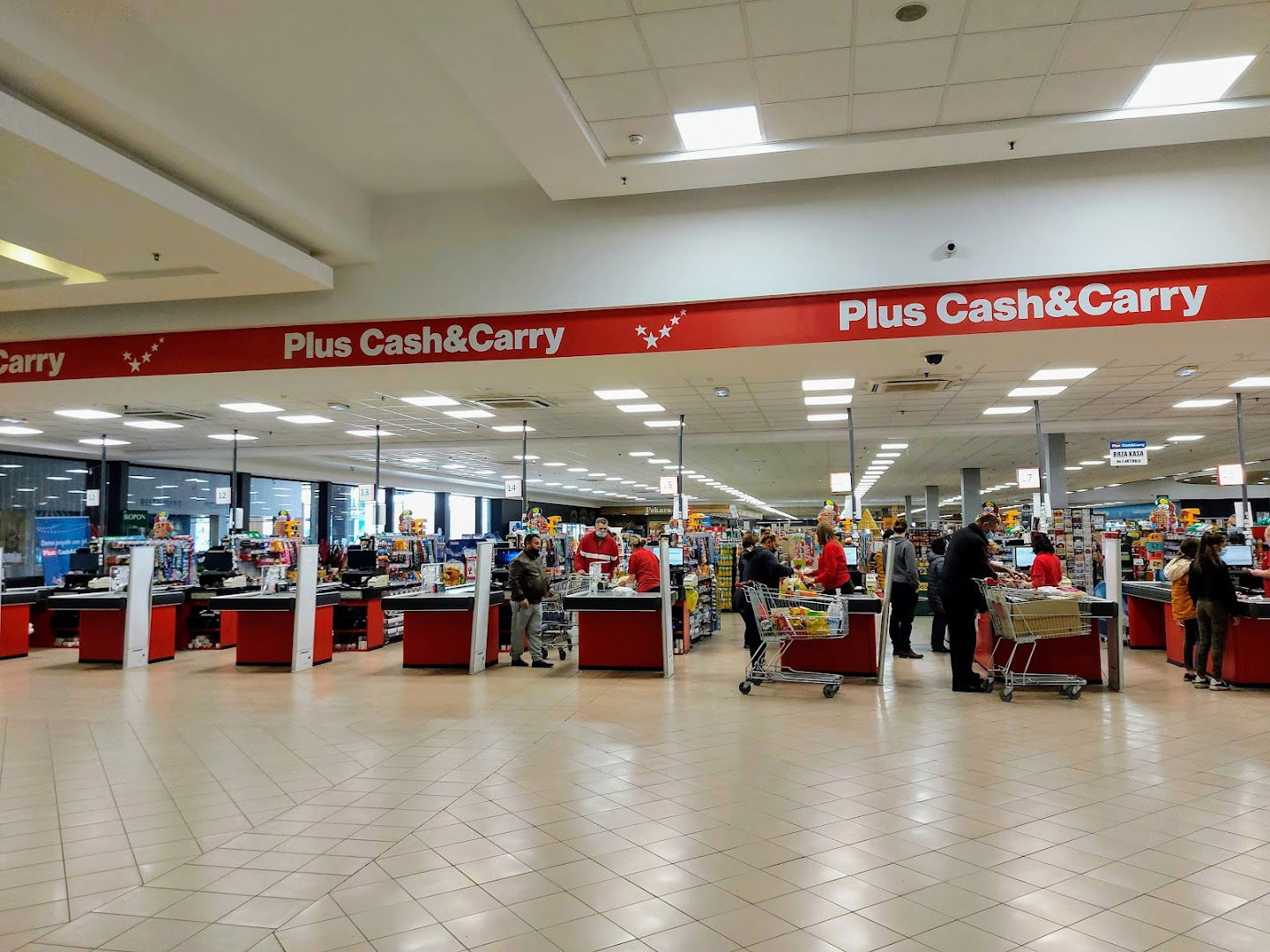 Plus Cash & Carry - Zemun