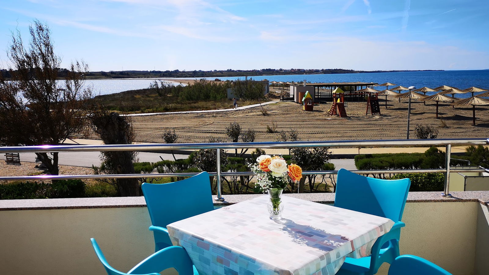 Aurora Apartments-Nin (KiteSpot)