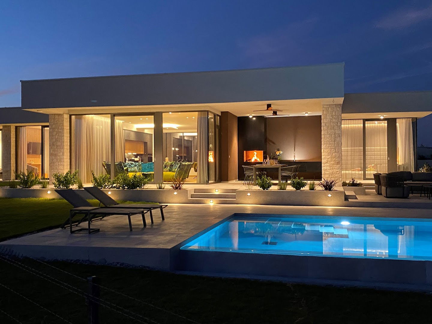 pure eidos, luxury villa