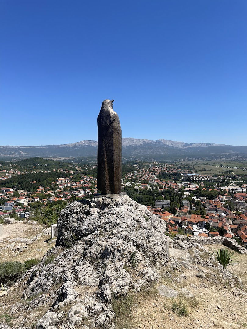 Statue of the Lady of Sinj
